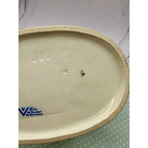 Hummel Goebel "NOT FOR YOU" Boy with Bouquet and Dog TMK4 #317 - 5.5" Tall - Picture 11 of 11